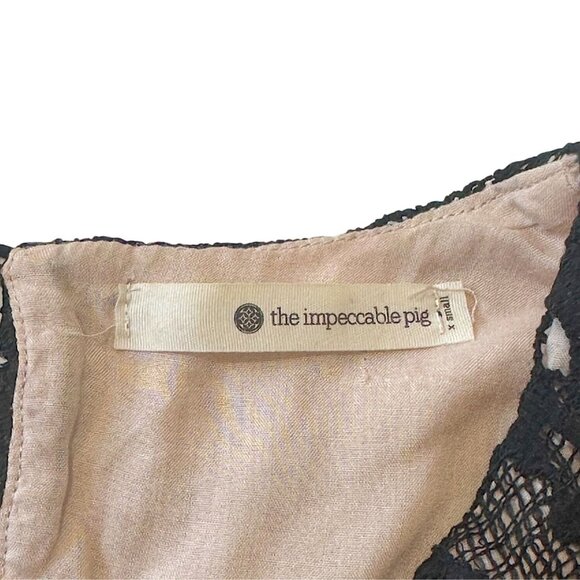 The Impeccable Pig Floral Black Lace Romper, Size S - Picture 4 of 15